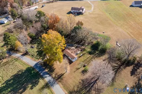 1045 Paul Pry Trl, Halifax, VA 24558 photo 1