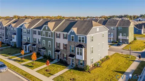 100 Spring Grove Way, Smithfield, VA 23430