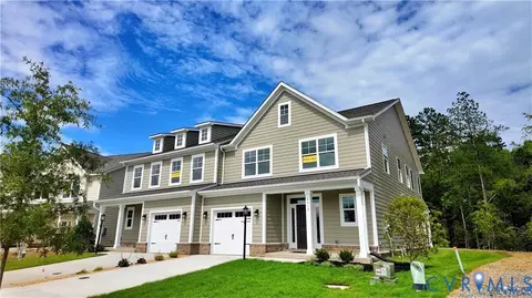 6413 Lila Crest Ln, Midlothian, VA 23112