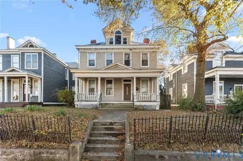 328 Saint Andrew St, Petersburg, VA 23803