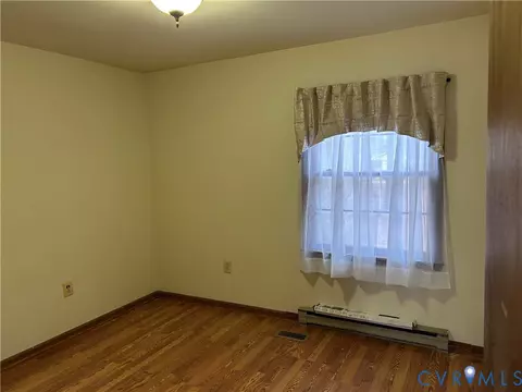358 Edgar Ln, Elberon, VA 23846 photo 15