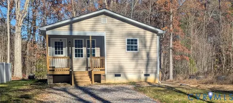 3008 Plumtree St, South Chesterfield, VA 23834