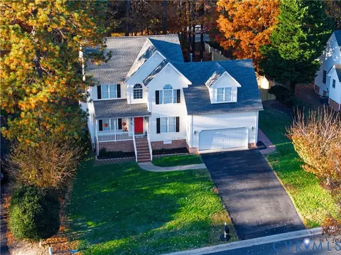 5030 Lippingham Dr, Chester, VA 23831