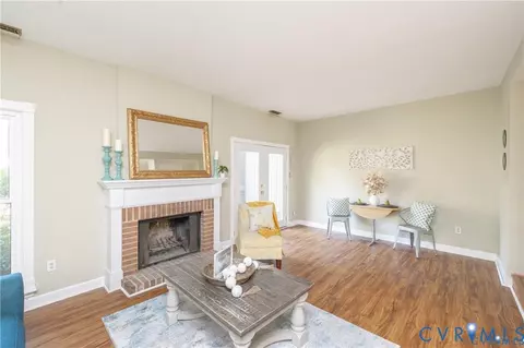 Living - 11714 S Briar Patch Dr, Midlothian, VA 23113 photo 2 of 2