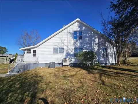 74 Conner St, Dillwyn, VA 23936 photo 2