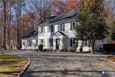 Exterior - 3150 E Brigstock Rd, Midlothian, VA 23113 photo 2 of 5