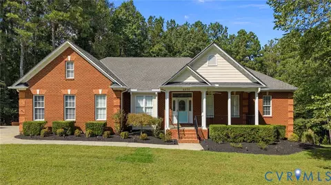 5570 Tyshire Pkwy, Providence Forge, VA 23140