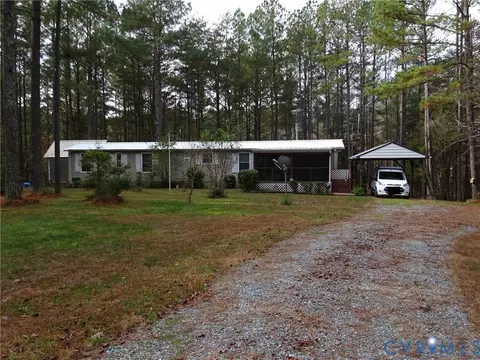 93 Jamaica Loop, Jamaica, VA 23079