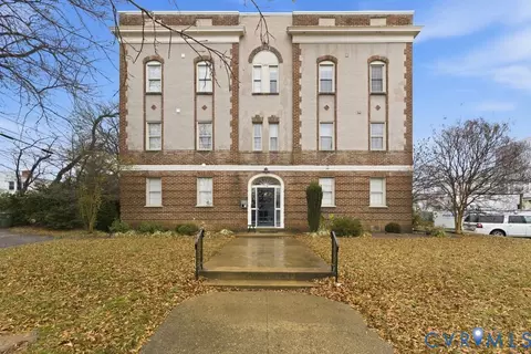 1112 Roseneath Rd #U9, Richmond, VA 23230