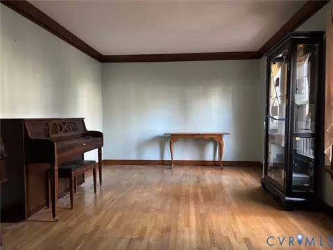 Living - 12801 Foxstone Rd, Midlothian, VA 23113 photo 1 of 2