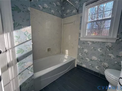 Bath - 12801 Foxstone Rd, Midlothian, VA 23113 photo 4 of 4