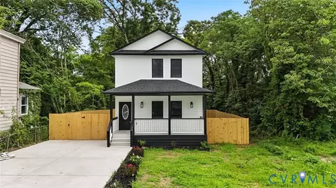 409 Mistletoe St, Petersburg, VA 23803