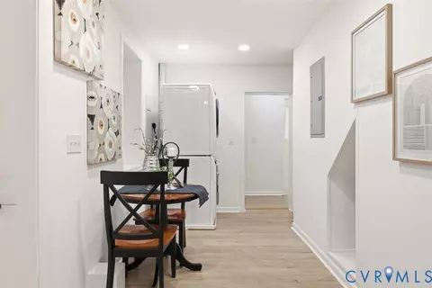Entry Way - 1420 Talbert Dr, Richmond, VA 23224 photo 4 of 8