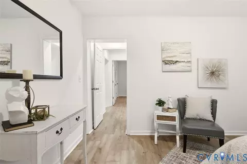 Entry Way - 1420 Talbert Dr, Richmond, VA 23224 photo 6 of 8