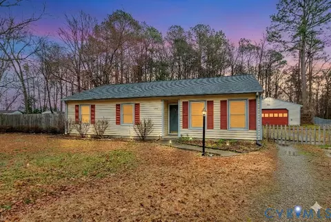 5724 Linda Rd, Sandston, VA 23150