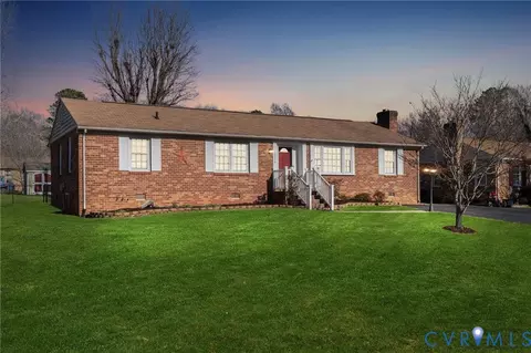 10326 Seacliff Ln, Richmond, VA 23236