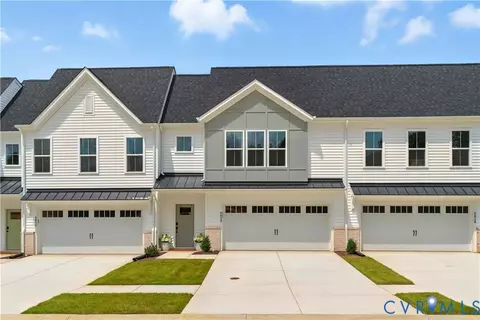 6824 Oasis Breeze Ln, Midlothian, VA 23112