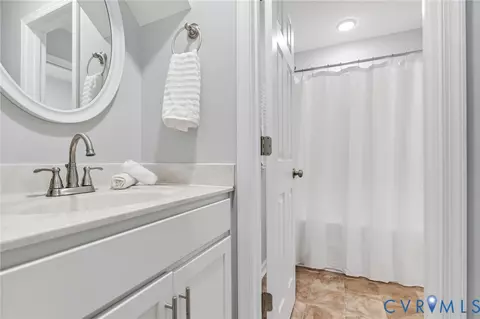 Bath - 3200 Ludgate Rd, Chester, VA 23831 photo 2 of 3