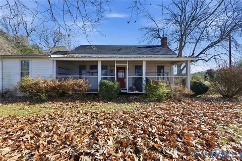13300 Sandy Point Rd, Charles City, VA 23030
