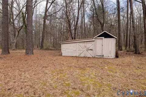 Exterior - 42 Maple Ln, Blackstone, VA 23824 photo 7 of 7