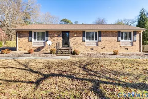 5403 Chesdin Rd, Petersburg, VA 23803