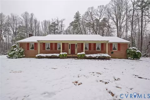 17904 Nash Rd, Dinwiddie, VA 23841