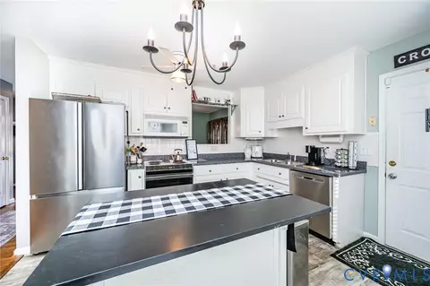 2423 Brookforest Rd, Midlothian, VA 23112 photo 20