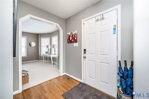 2423 Brookforest Rd, Midlothian, VA 23112 photo 8