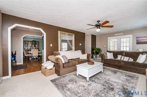 2423 Brookforest Rd, Midlothian, VA 23112 photo 10
