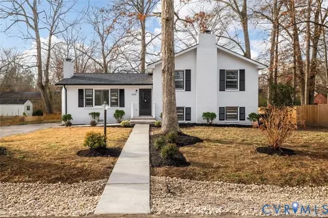 14536 Sir Peyton Dr, Chester, VA 23836