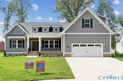 8607 Leanne Ln, Mechanicsville, VA 23116