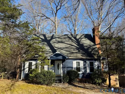 1607 Pinchot St, Richmond, VA 23235