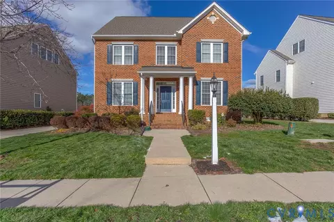 4912 Willows Green Ln, Glen Allen, VA 23059