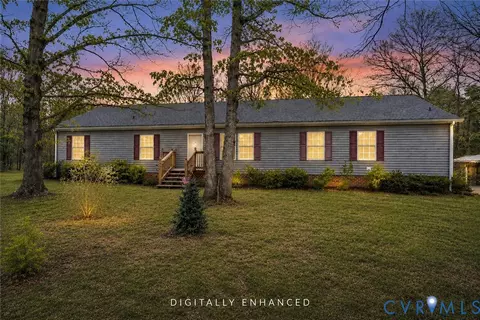 9174 Howardsville Rd, Howardsville, VA 24562