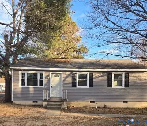 2211 Johnson St, Hopewell, VA 23860