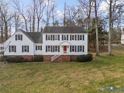 13701 Shirlton Ct, Midlothian, VA 23114