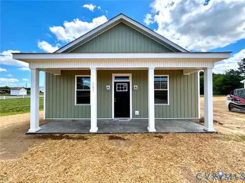 207 Slagles Lake Rd, Emporia, VA 23847