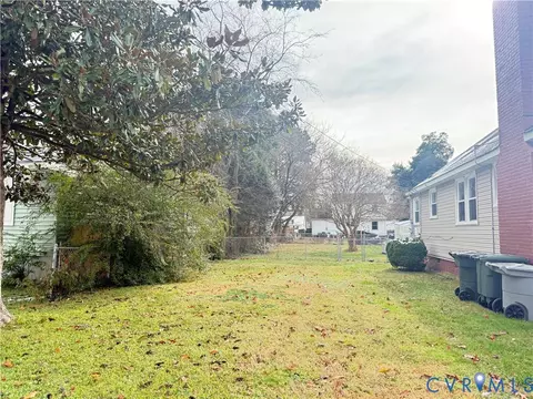 1812 Laguard Dr, Hampton, VA 23661