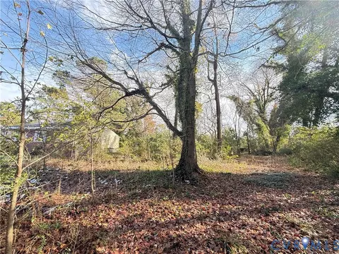212 W Sherwood Ave, Hampton, VA 23663