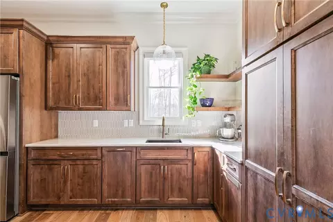 Kitchen - 3831 Grayscott Way, Midlothian, VA 23113 photo 6 of 8