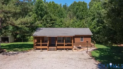 3230 Richmond Rd, Amelia Court House, VA 23002