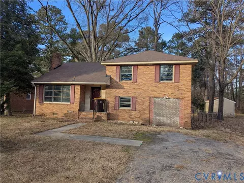 519 Oak Hill Rd, Petersburg, VA 23805
