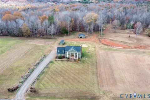 16320 Locust Run Dr, Montpelier, VA 23192