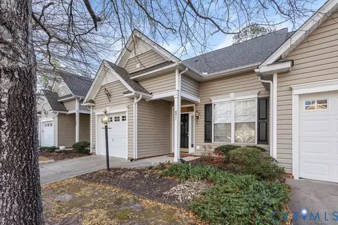 8811 Providence Knoll Mews, North Chesterfield, VA 23236