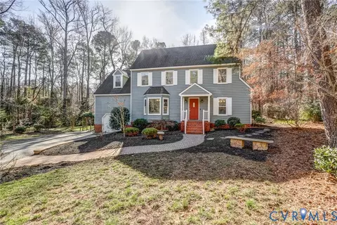 2806 Fairgate Rd, Midlothian, VA 23112