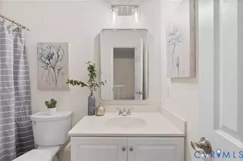 Bath - 14437 Duckridge Ter, Midlothian, VA 23112 photo 3 of 3