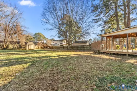 815 W Riverside Dr, Lanexa, VA 23089 photo 19