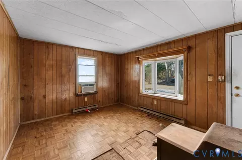 815 W Riverside Dr, Lanexa, VA 23089 photo 7