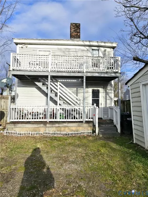 Exterior - 113 E 18th St, Richmond, VA 23224 photo 2 of 4