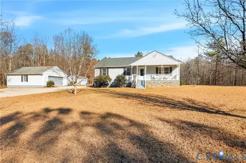 25520 Doe Dr, North Dinwiddie, VA 23803